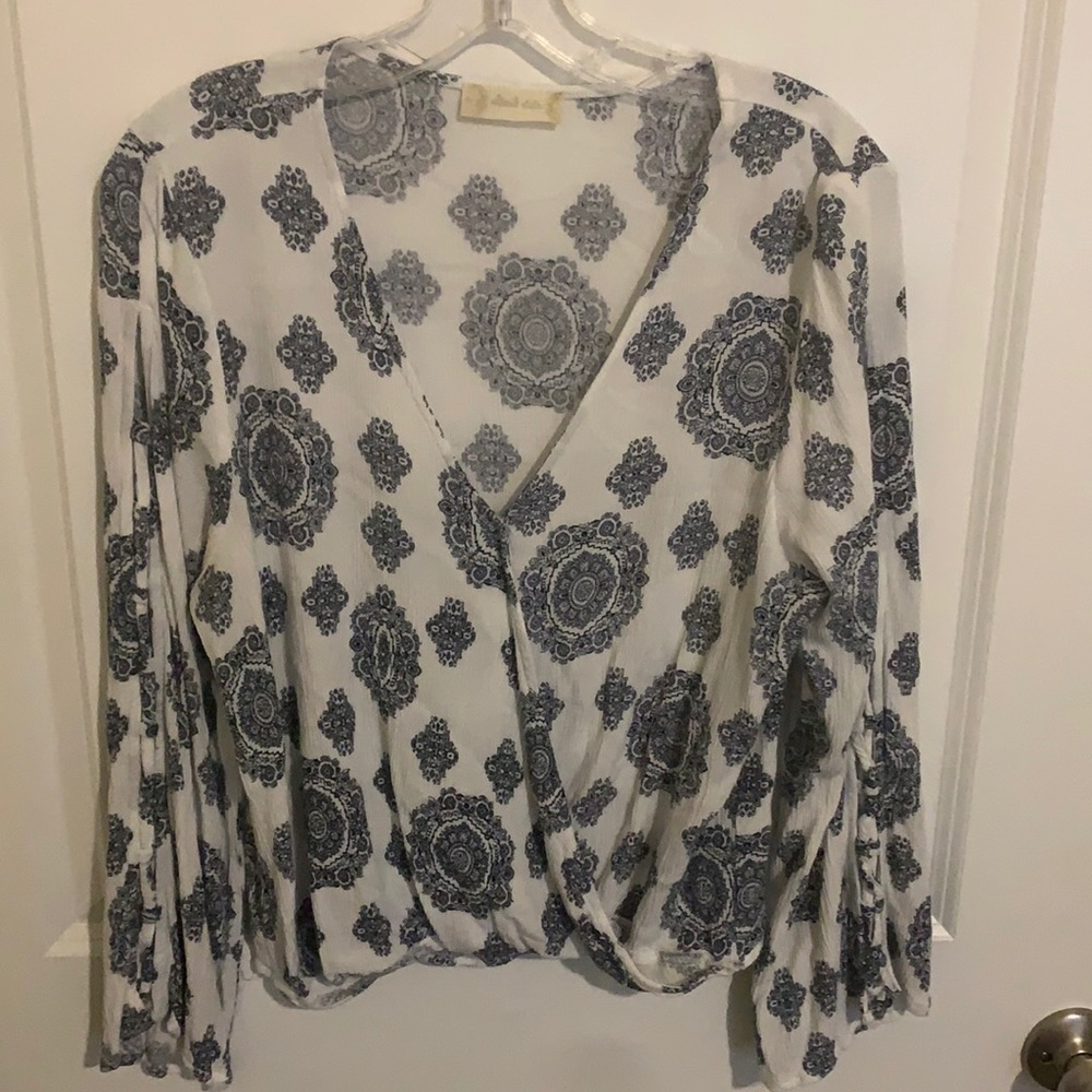 Altar’d State Blouse